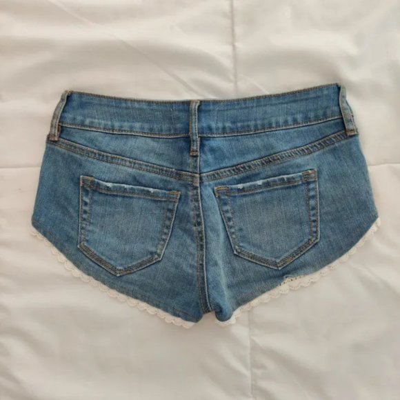 Roxy Denim Shorts Low Rise XXS - Picture 2 of 2